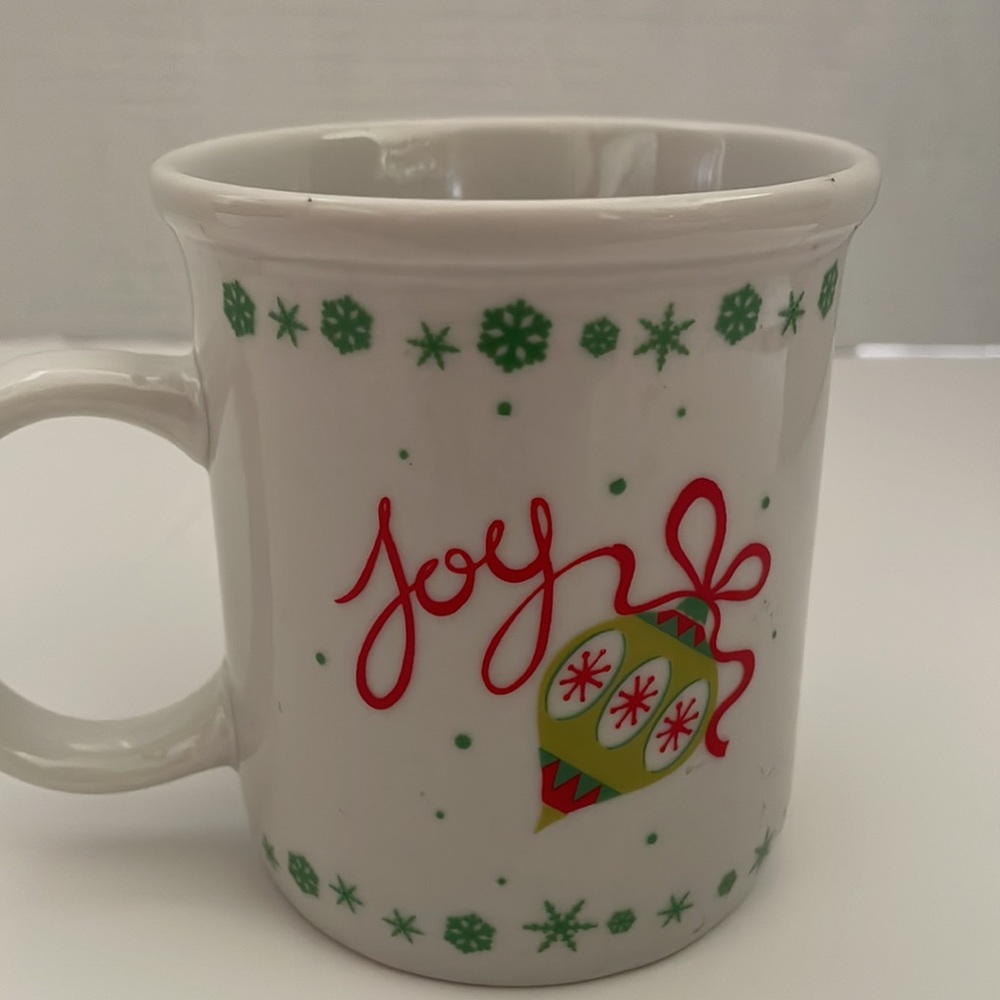 2005 Pair of Holiday Mugs - Picture 3 of 9